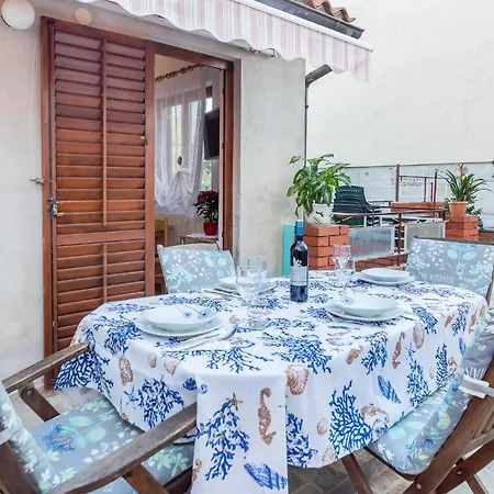 Apartment Lovely In With Wifi *