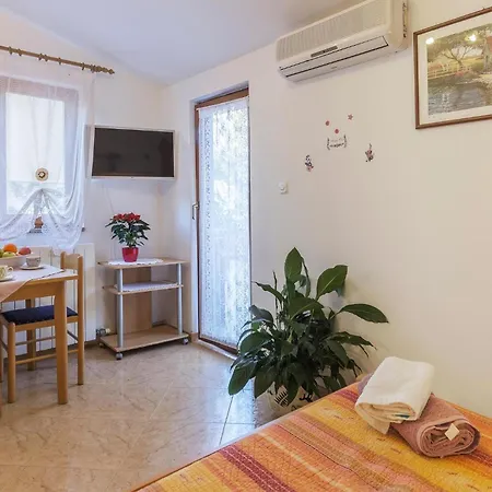 Apartment Lovely In With Wifi *